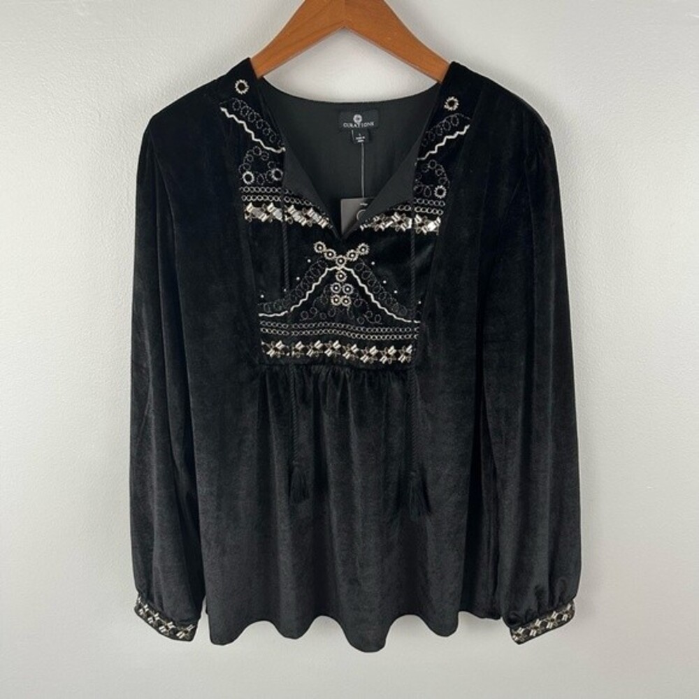 Curations Black Embroidered Velvet Blouse NWT Size Large Y2K Date Valentine's